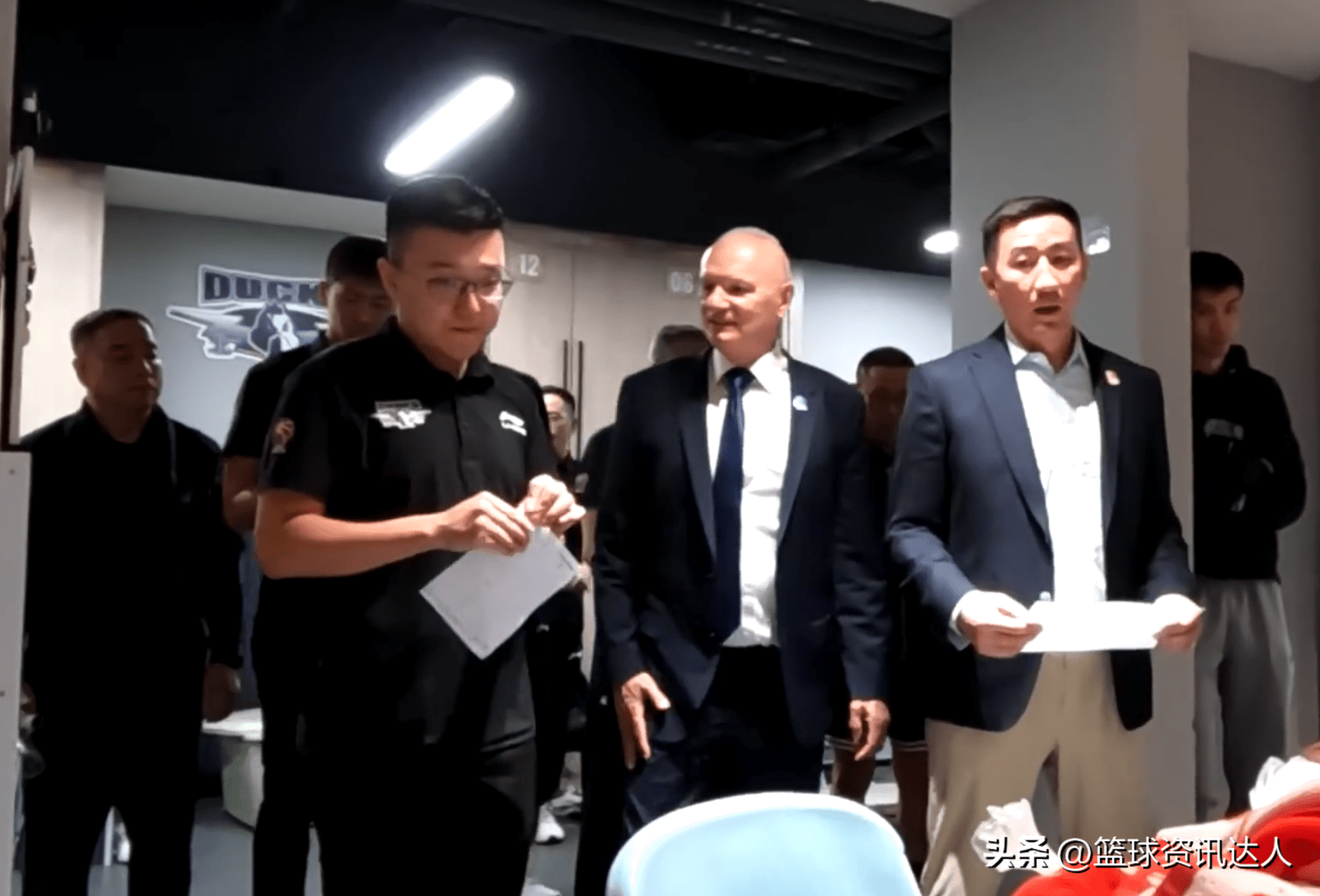 辽宁本钢迎足总杯关键赛;加时末段更衣室发声;更衣室稳定;心理建设被强调(足总杯四分之一决赛几回合) 辽宁本钢迎足总杯关键赛;加时末段更衣室发声;更衣室稳定;心理建设被强调(足总杯四分之一决赛几回合)